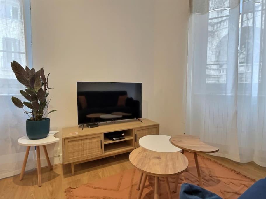 Apartmán Au Jasmin De Miss K Bourg-en-Bresse Exteriér fotografie